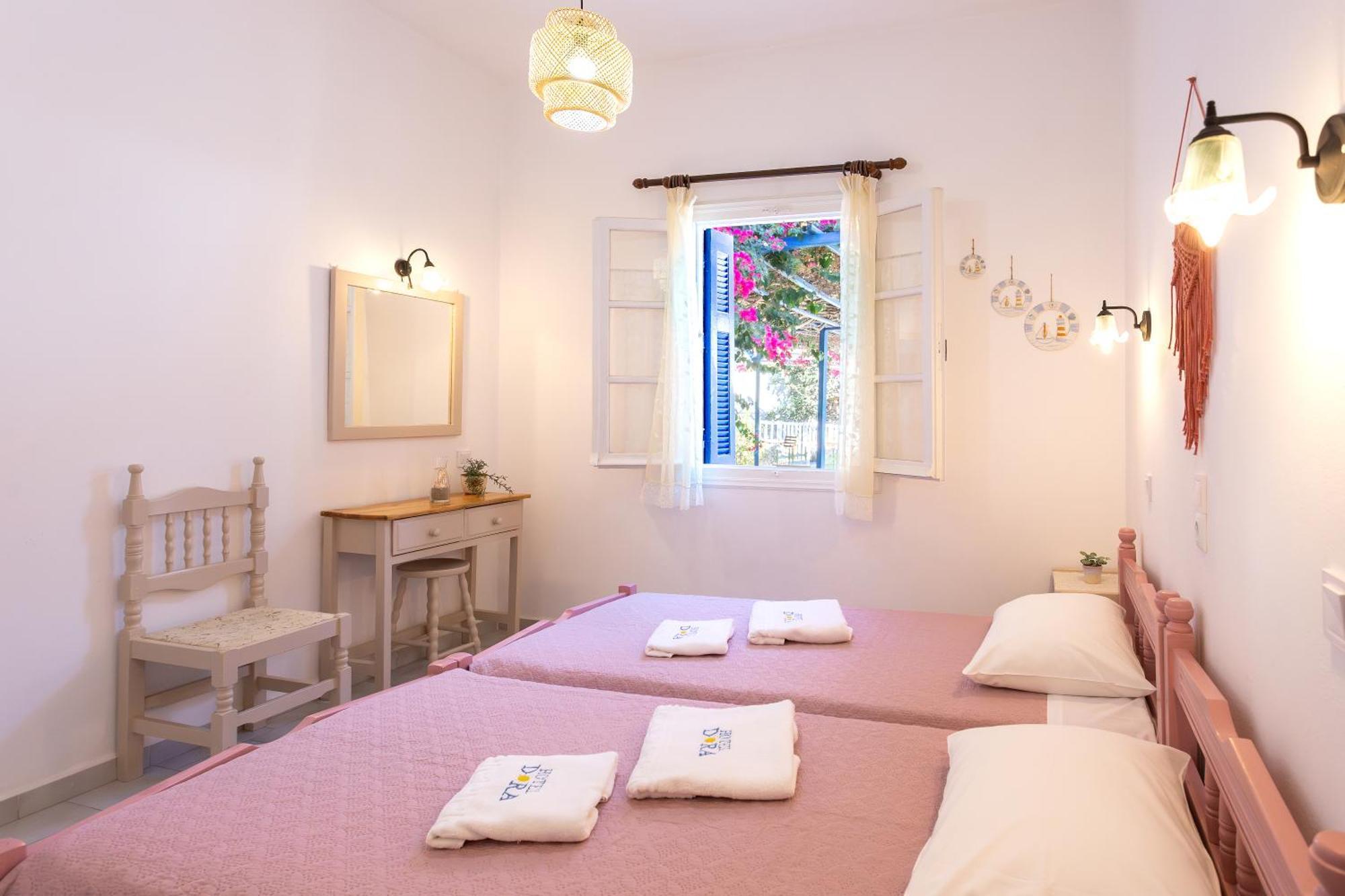 Mégas Yialós-Nítes Dora'S Studios & Apartments מראה חיצוני תמונה