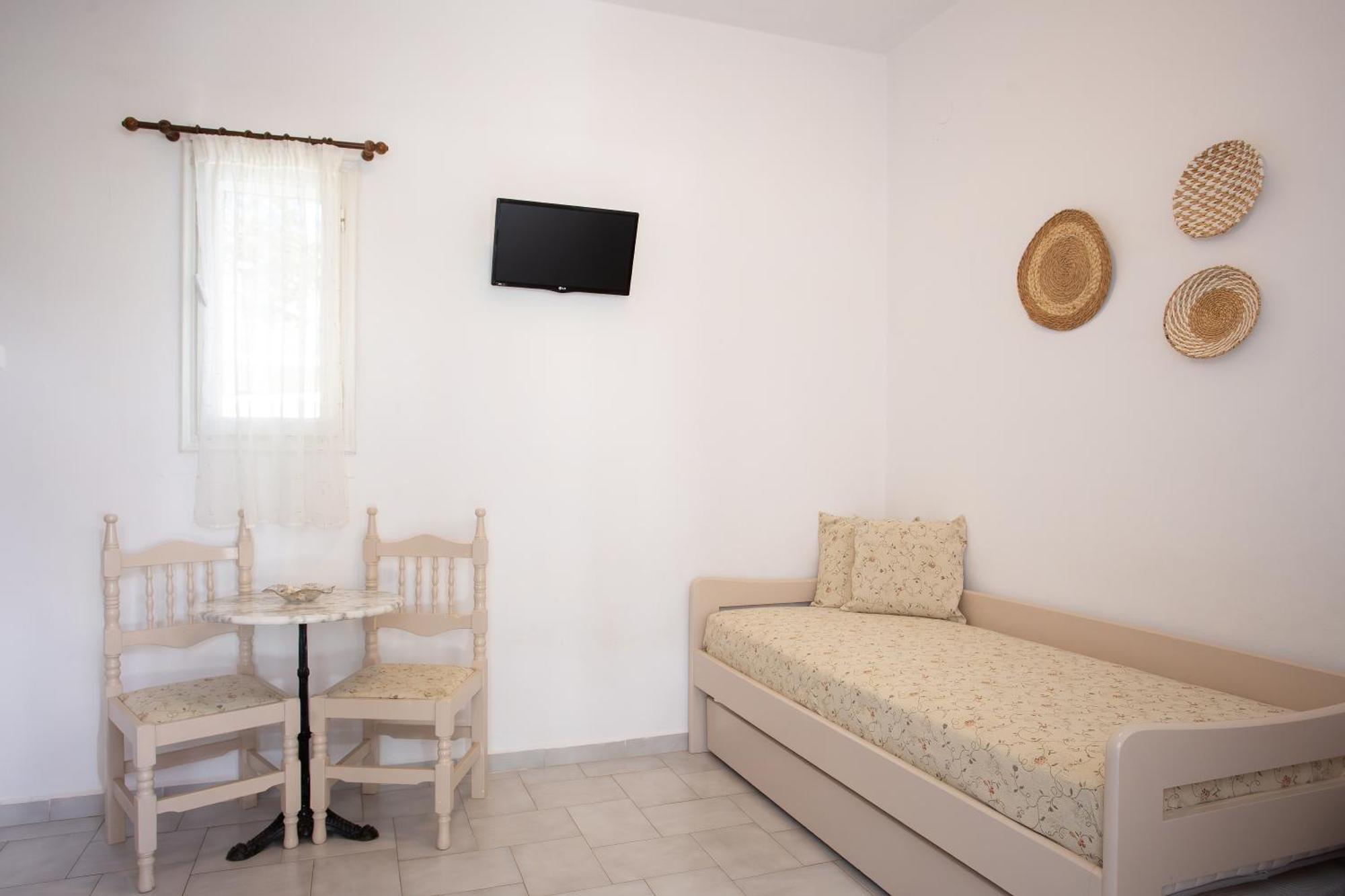 Mégas Yialós-Nítes Dora'S Studios & Apartments מראה חיצוני תמונה